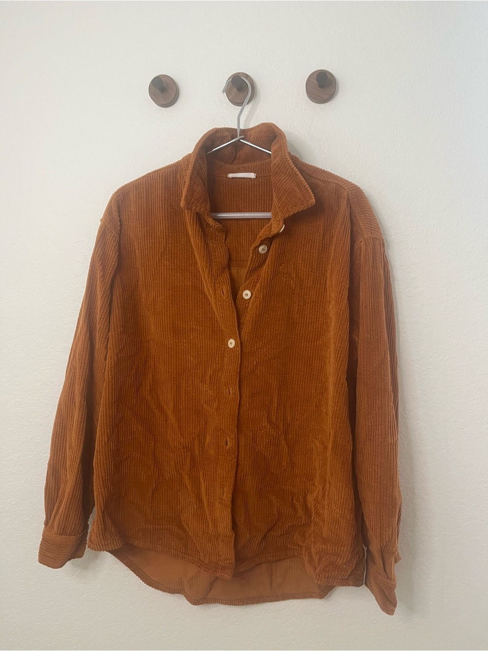 American Vintage Corduroy Shirt in Warm Caramel - Picture 1 of 6